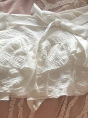 SHEIN pure white pleated short skirt